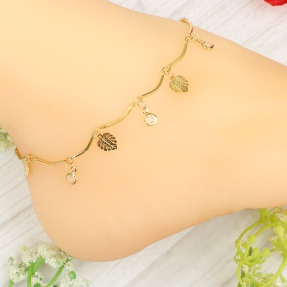 "Handmade Anklet – Elegant & Delicate Jewelry for Women | UNVRC1007 - Picture 1 of 10